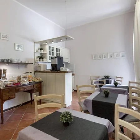 Piccarda Bed And Breakfast-3
